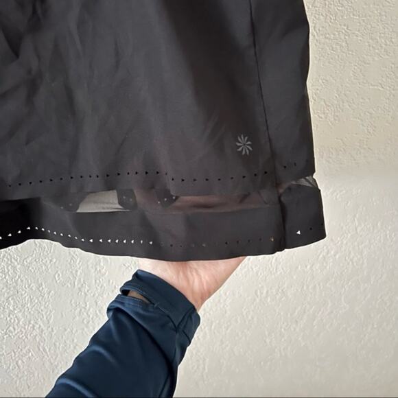 Athleta Laser Run Athletic Skort in Black - Picture 5 of 9